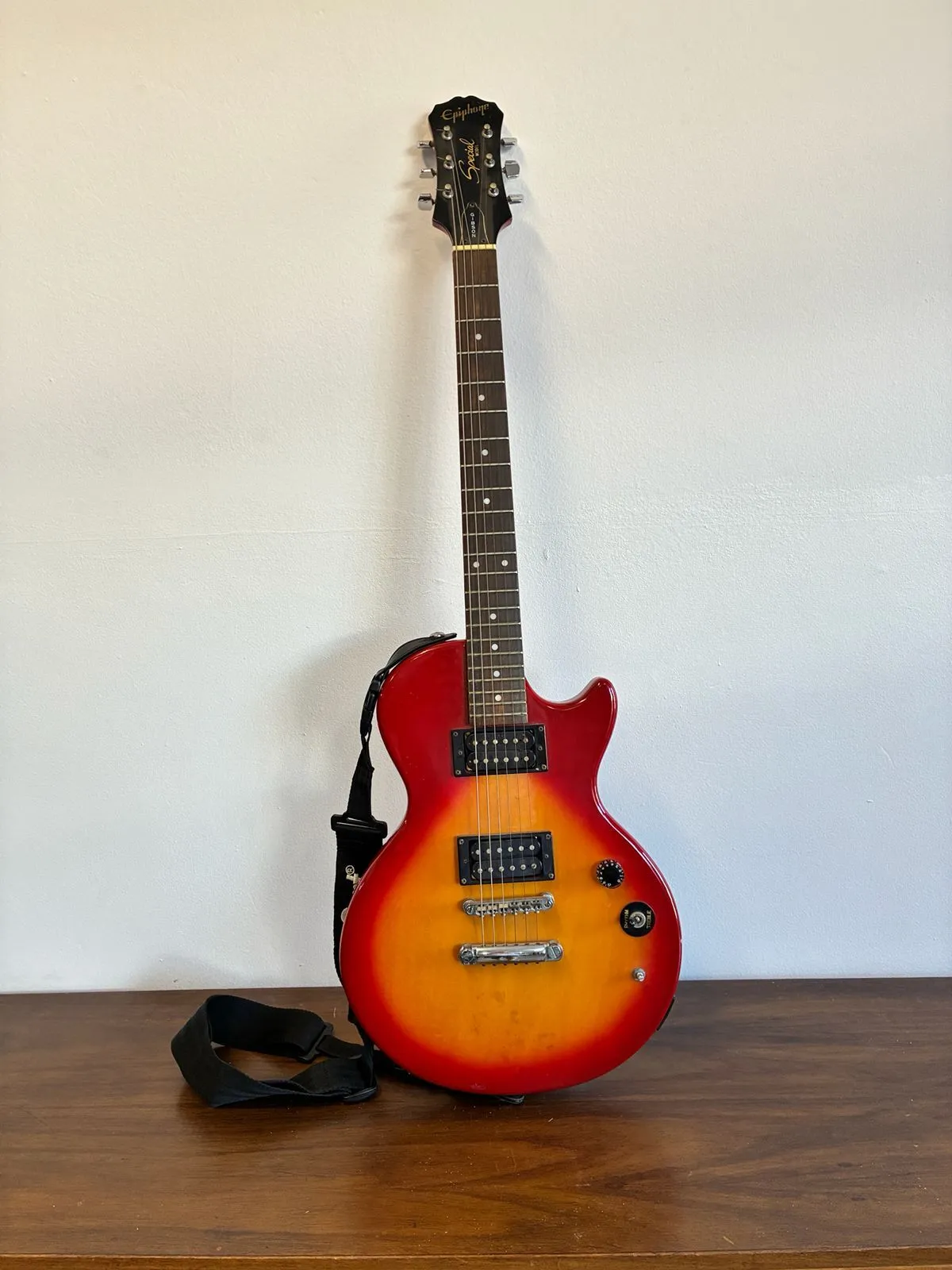Epiphone Special Red Burst Electric Guitar