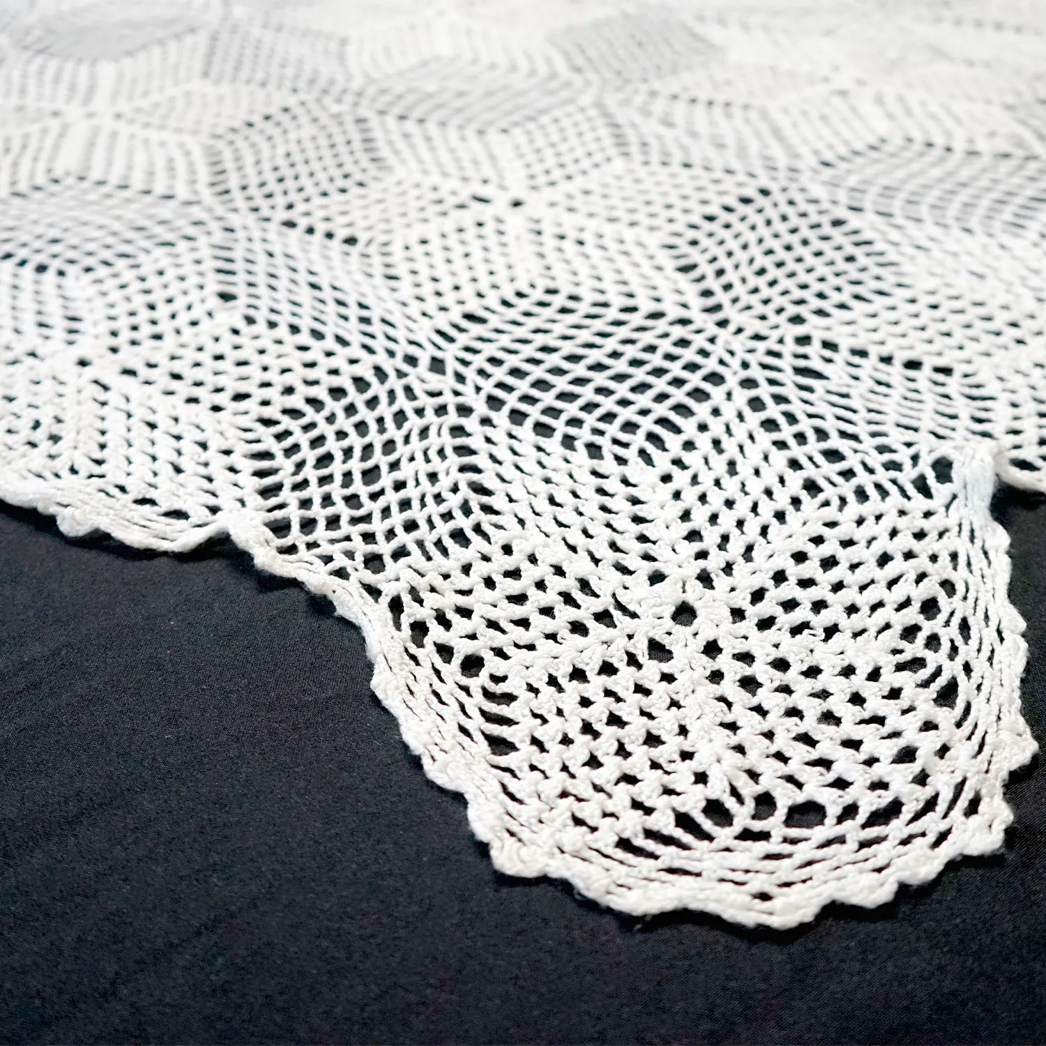 Large Lace Table Cloth