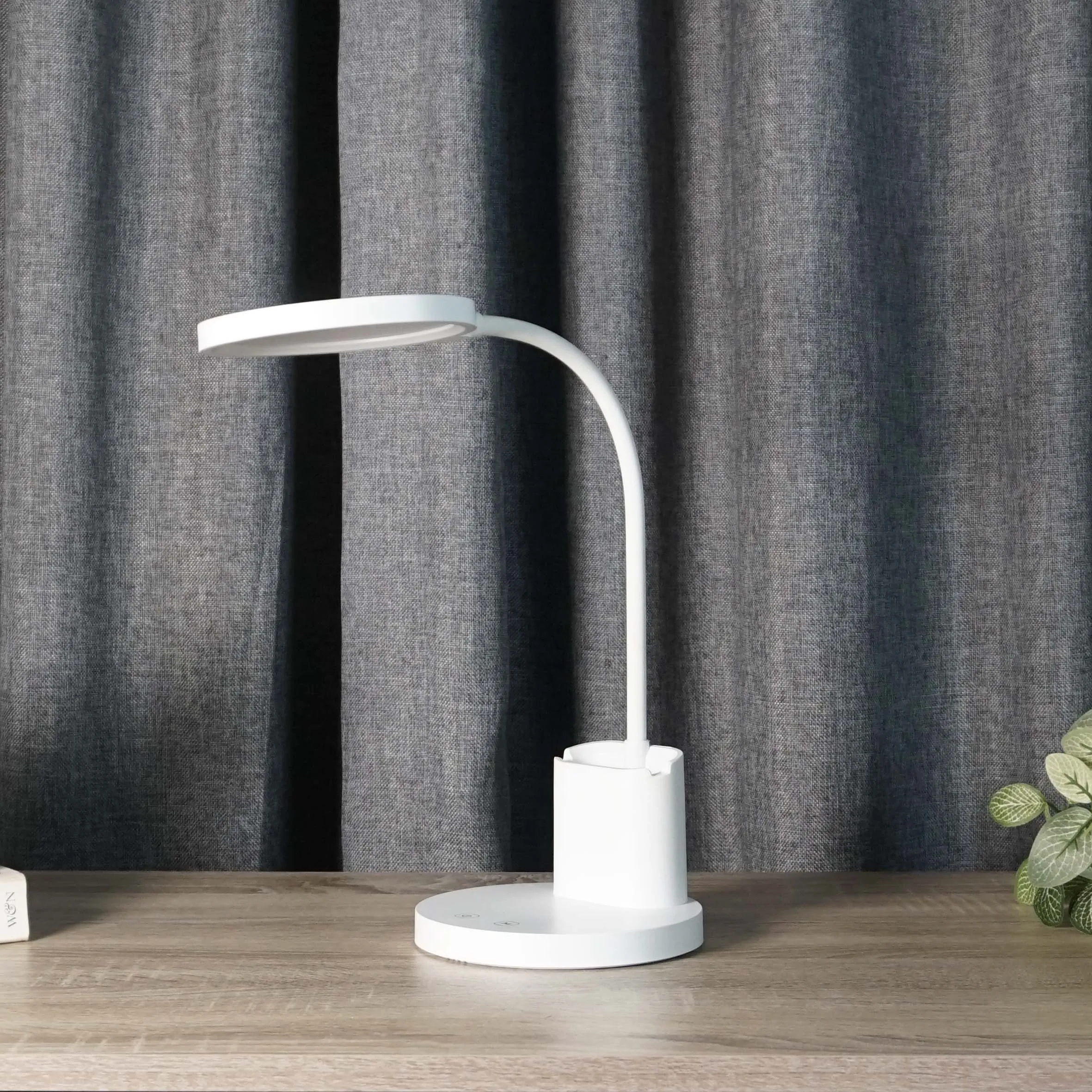 White Flat LED Desk Lamp 