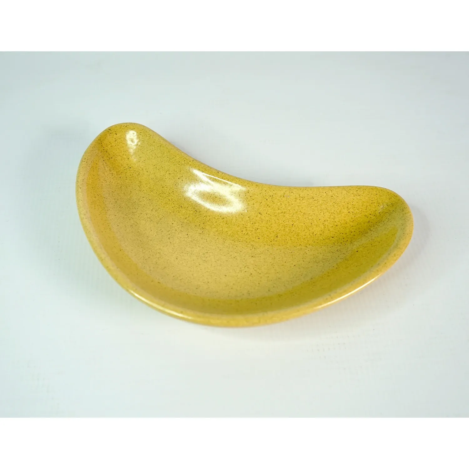Willsgrove Ware Pottery Yellow Speckled Kidney Shaped Dish