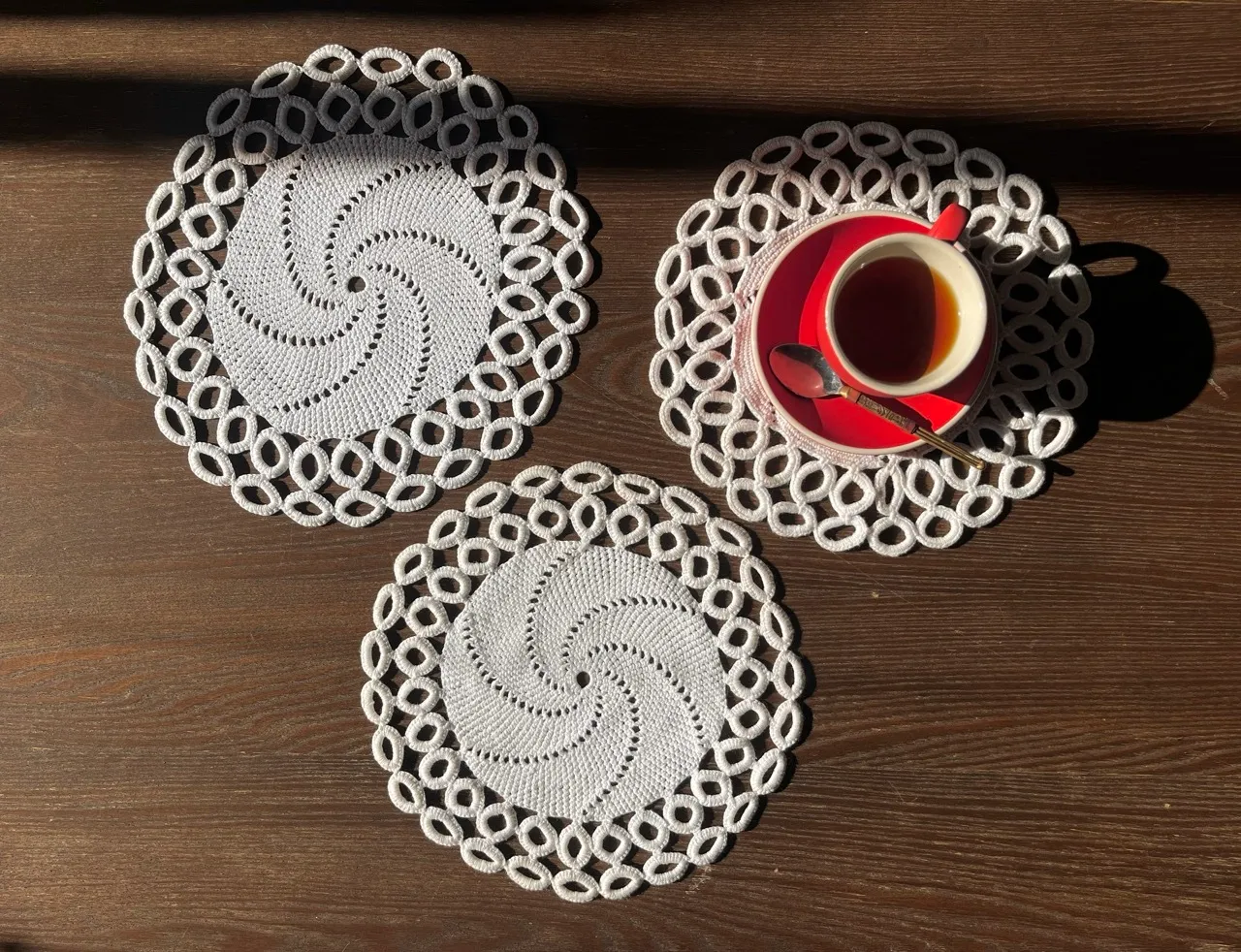 Vintage Crochet Doily Set (3)
