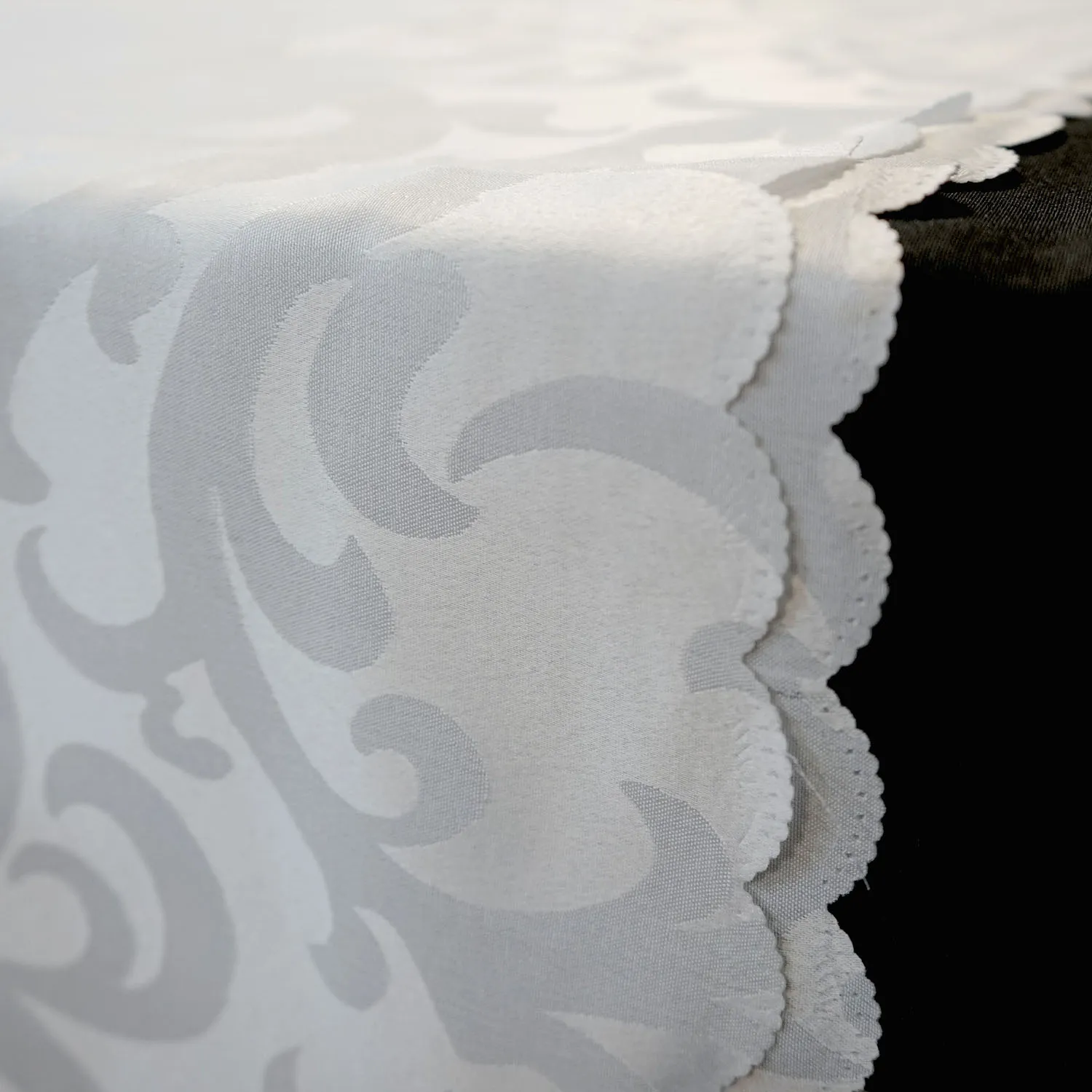 White Floral Table Cloth