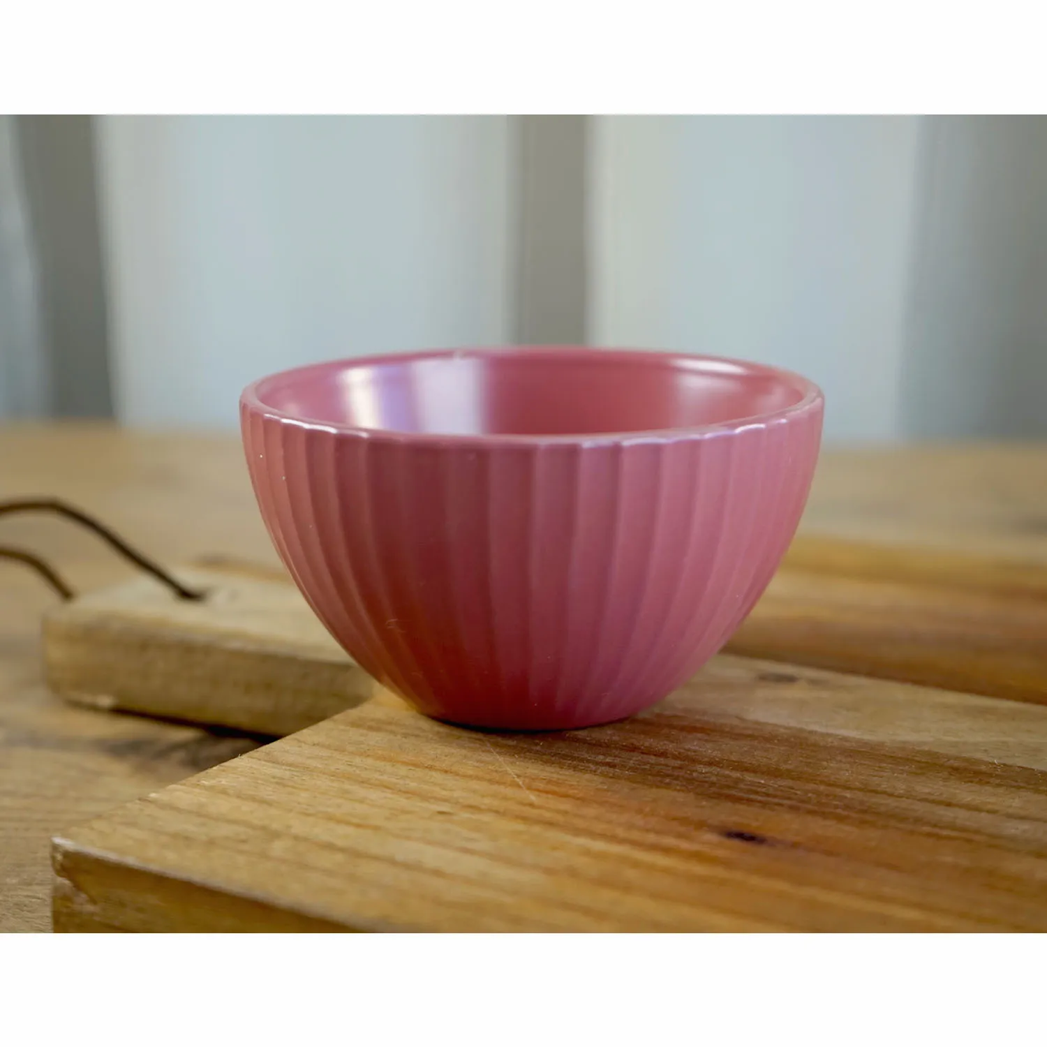 Small Ribbed Pink Bowl