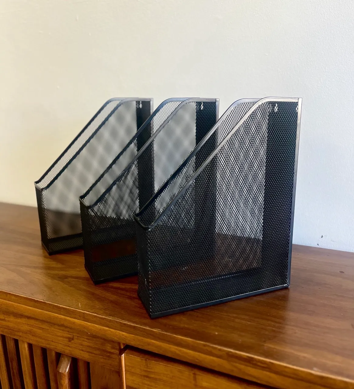 Black Mesh Folder Holder  