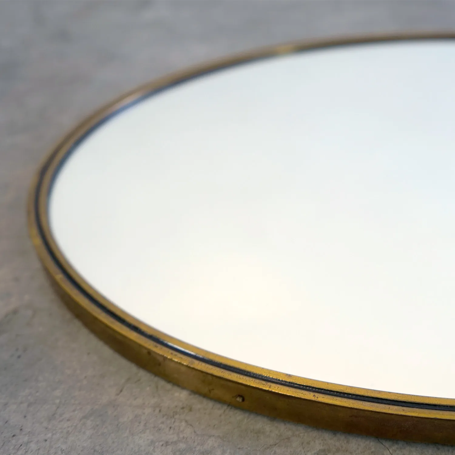 Oval Mirror