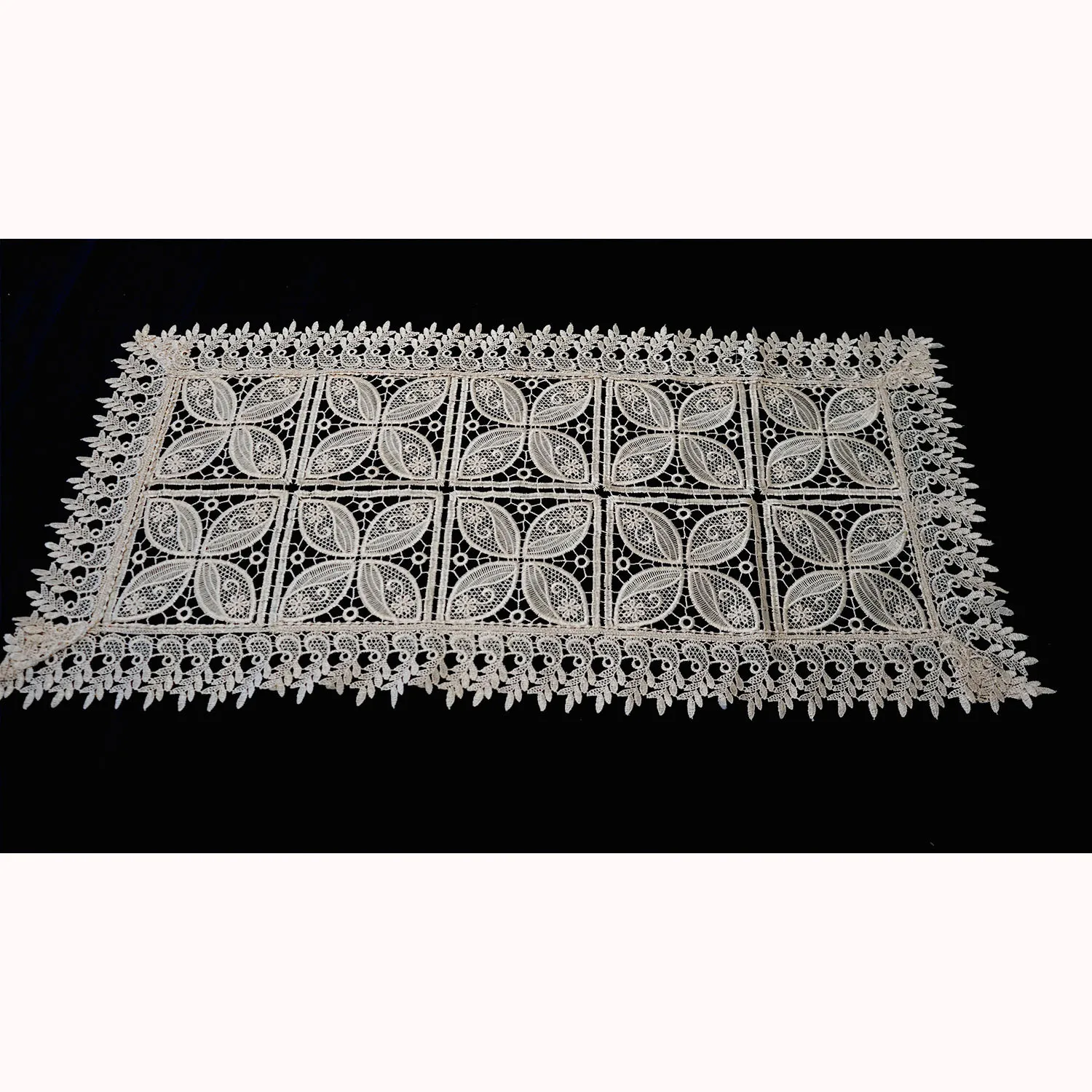 Rectangular Lace