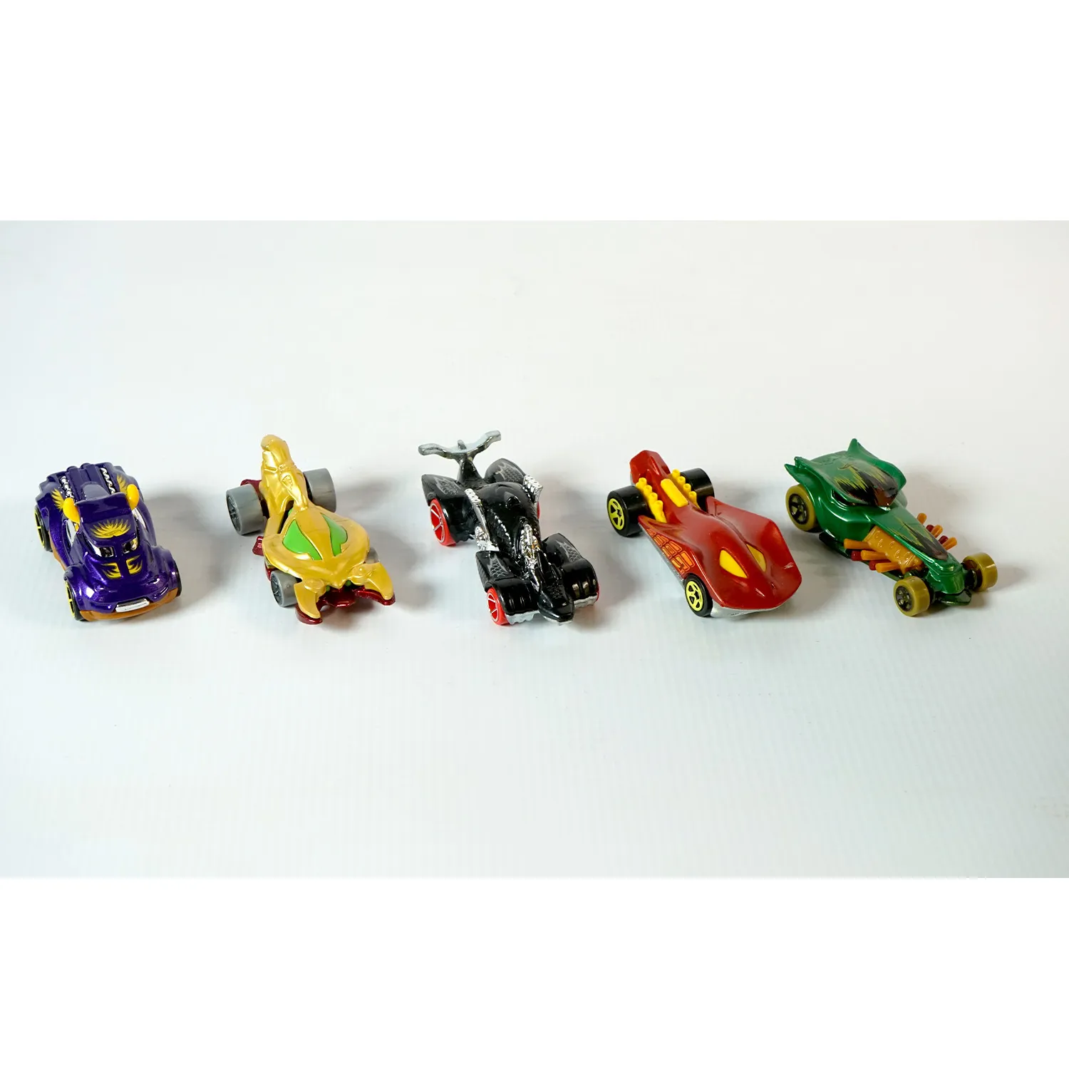 5 Hot-wheels Toy Cars