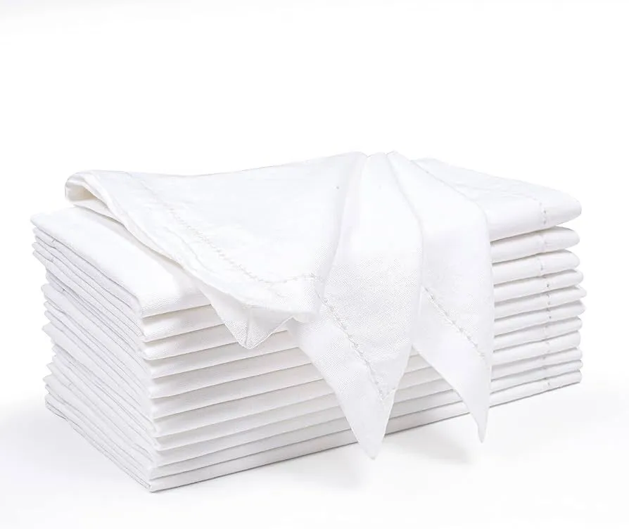Servilletas blancas de tela para evento