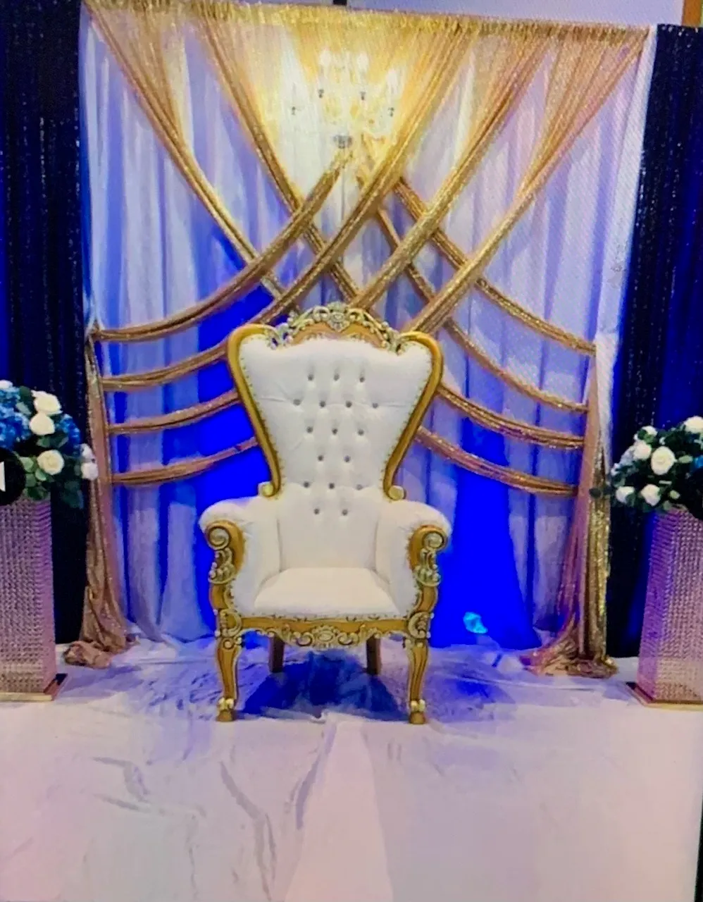 Main Tablet set 5: Throne chair tables, main, cake, gifts, welcome table