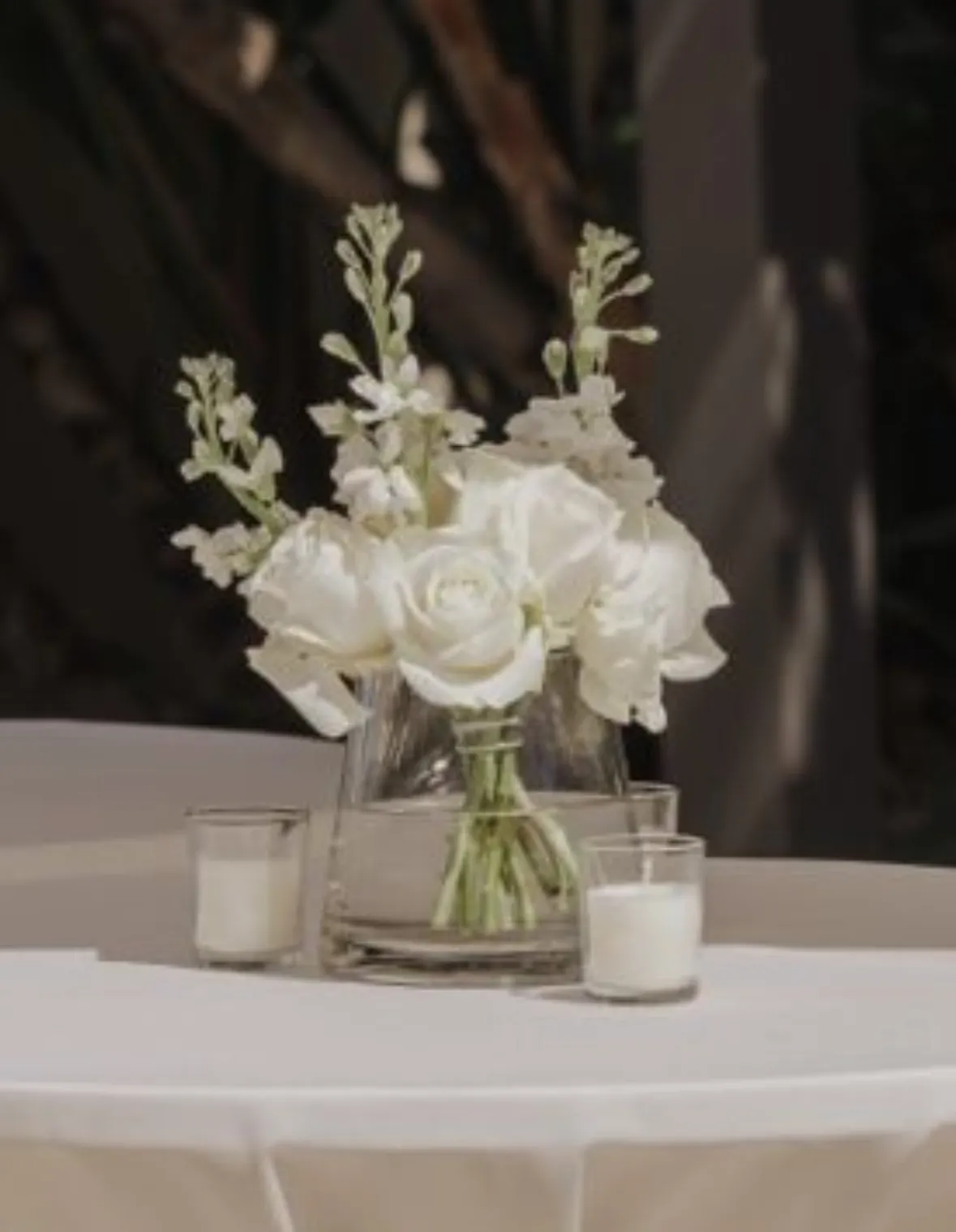 cocktail table center piece | simple flower and candle trio 