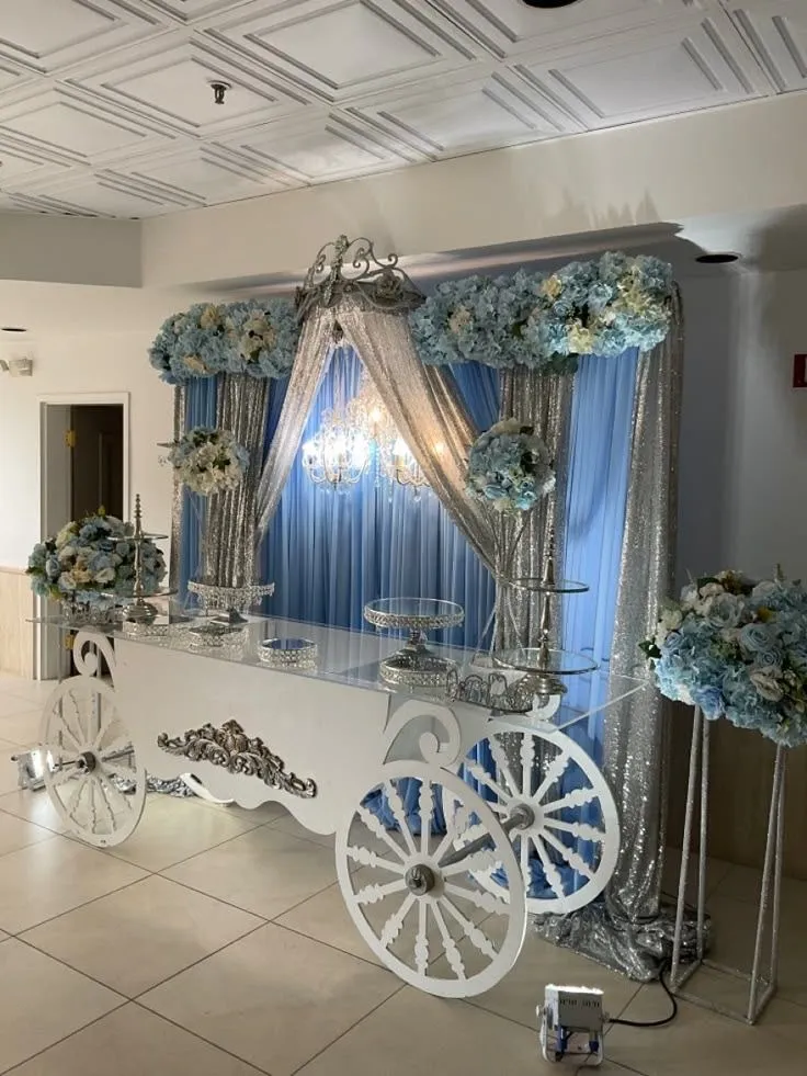 Cinderella Cariage Shaped Table 