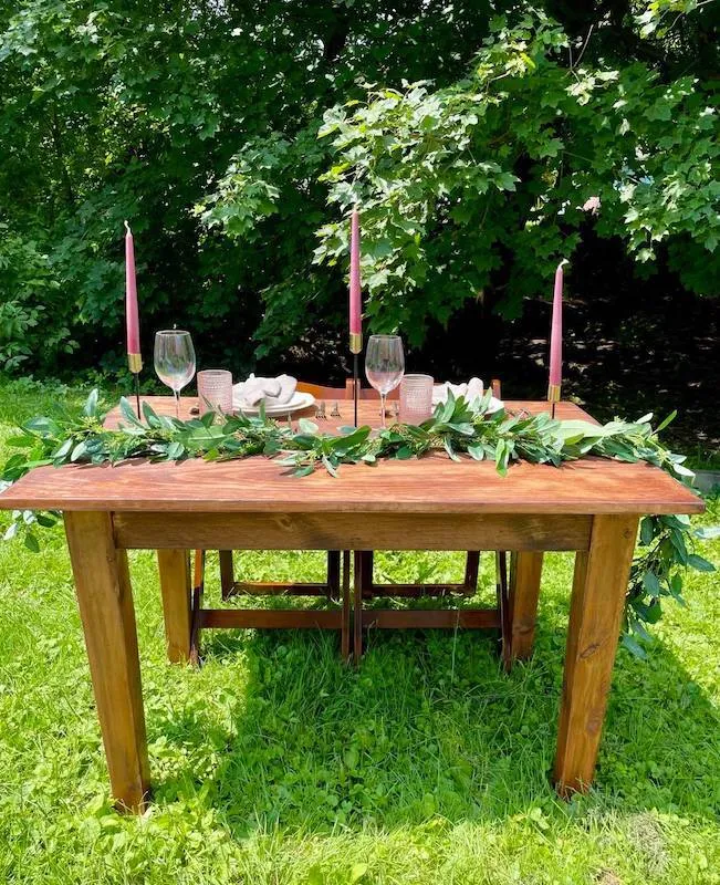 Wooden Sweetheart Table 