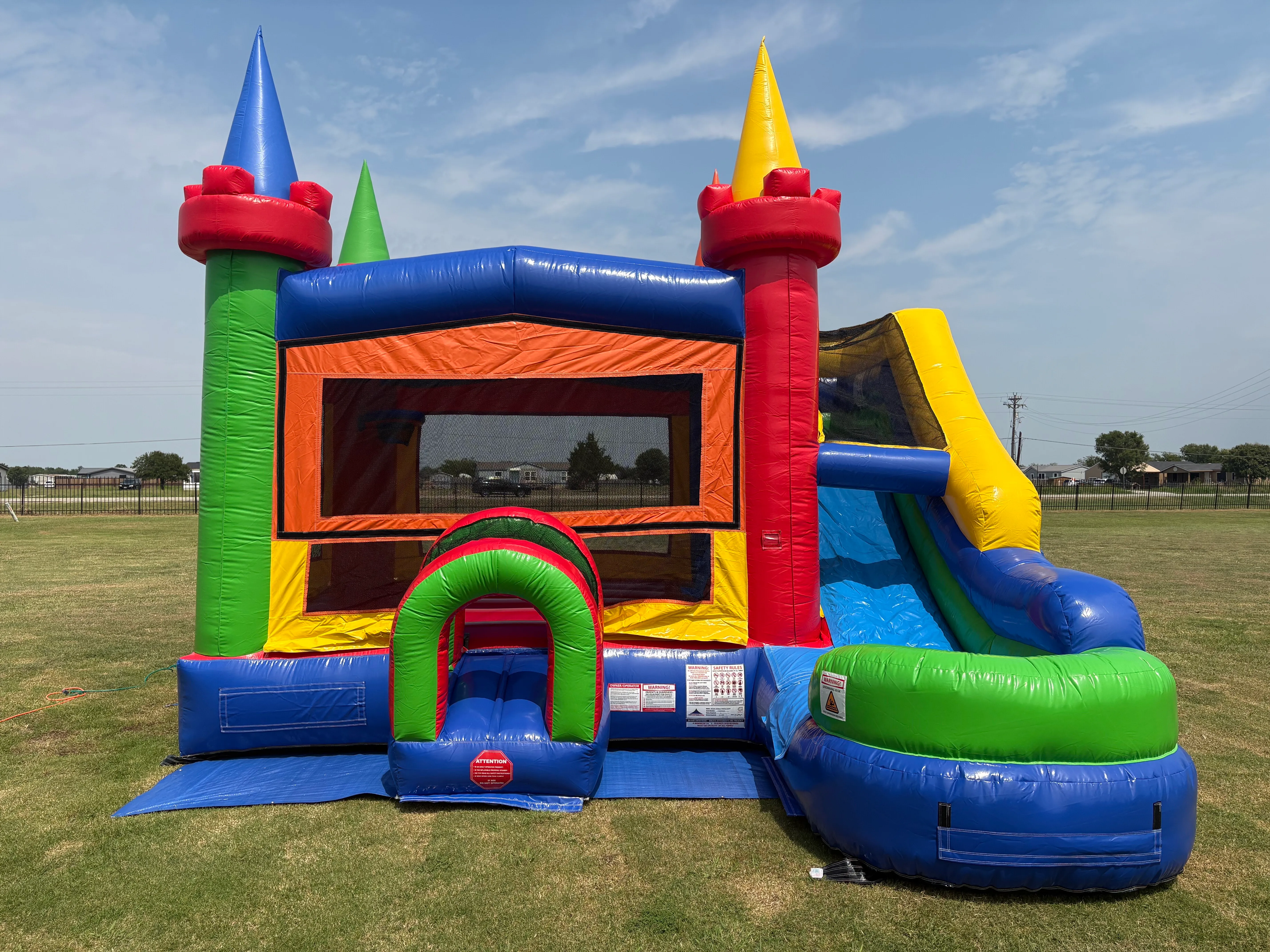 Bounce House/Slide-wet or dry