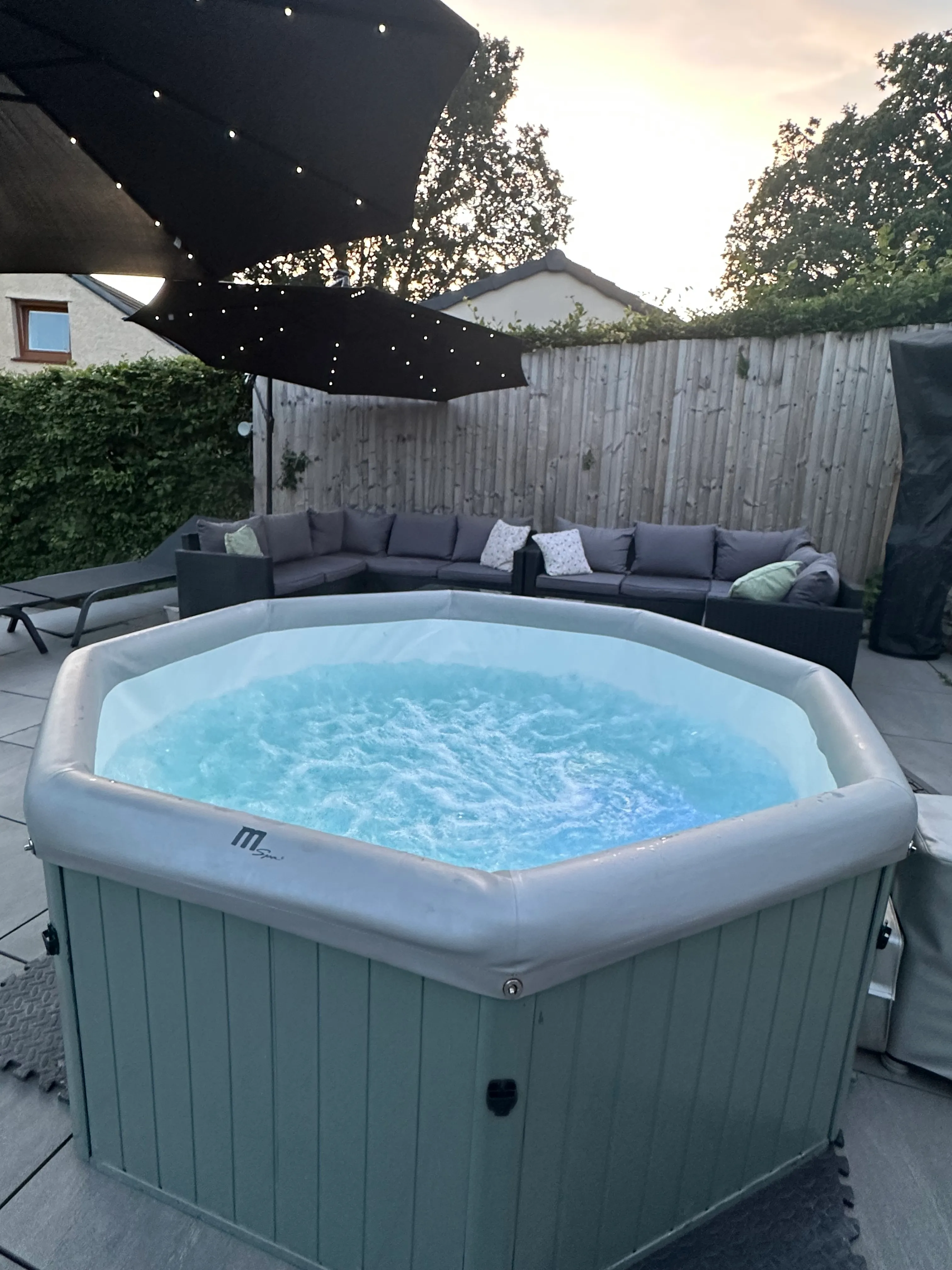 Standard Hot Tub Hire 