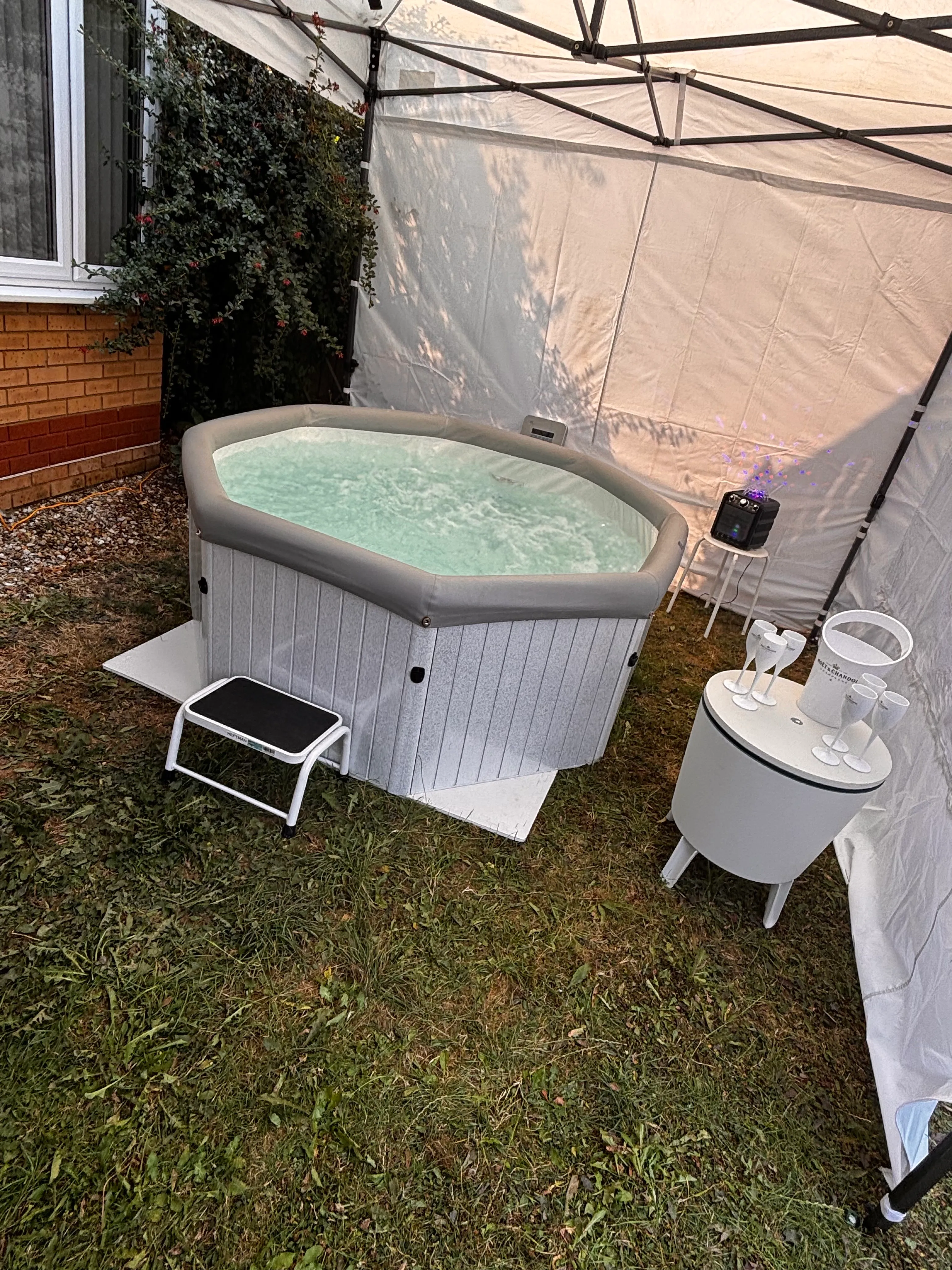 White Party Hot Tub Hire