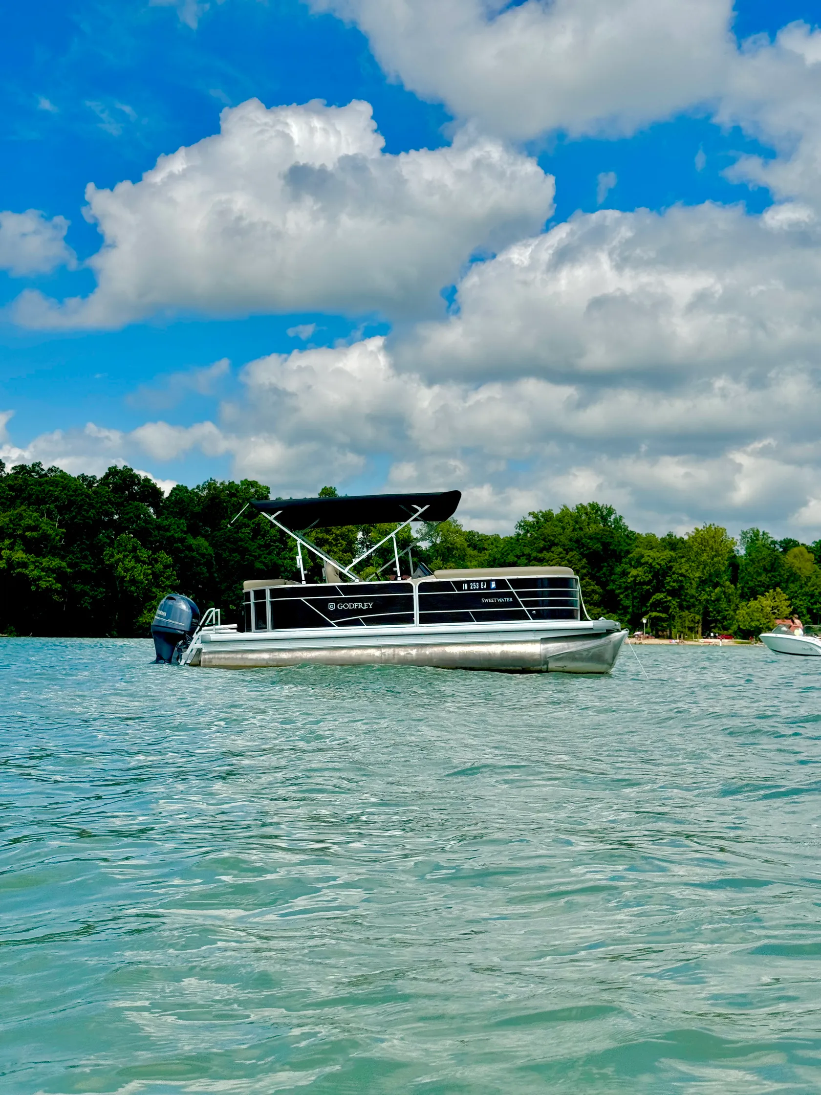 101 Lakes Pontoon Rentals