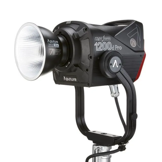 Aputure LS-1200D – foto 1 van 5