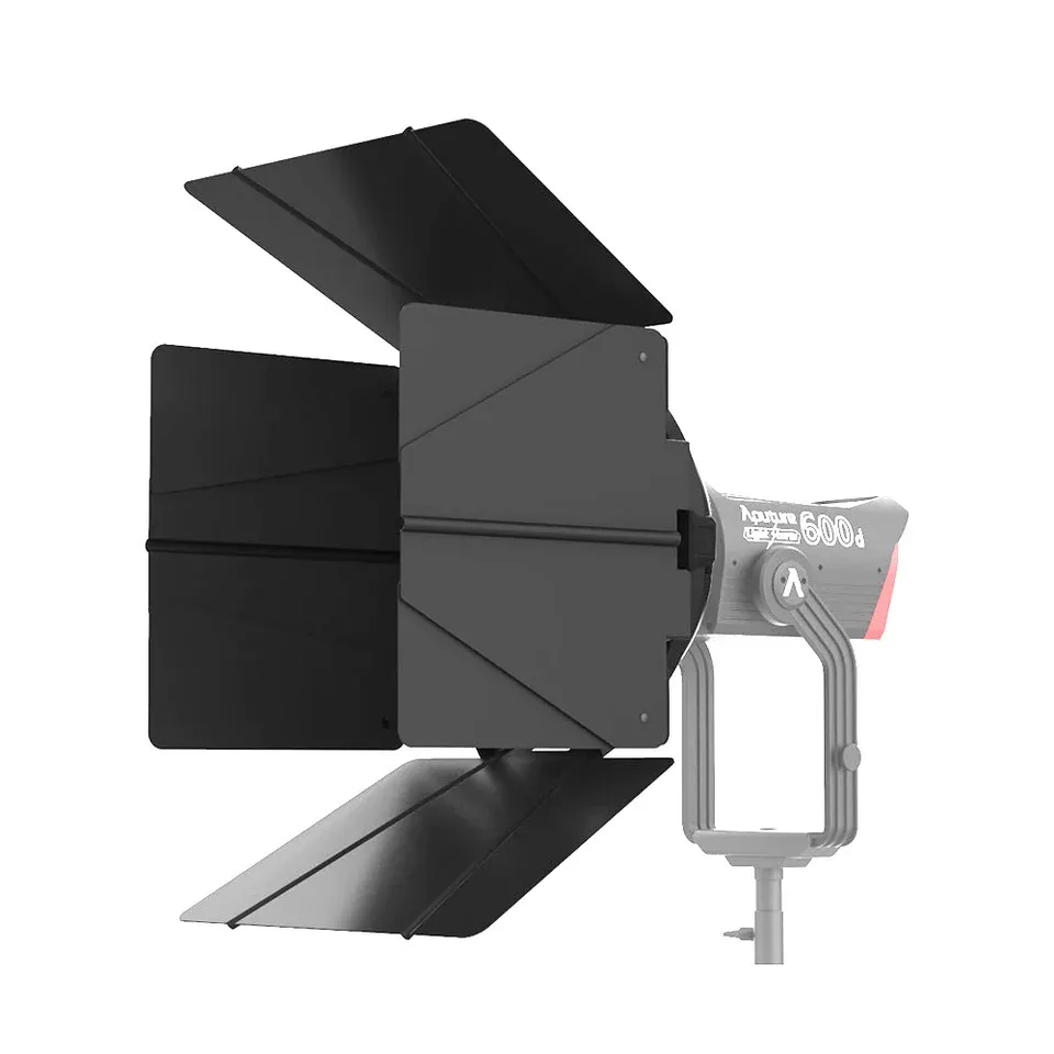 Aputure F10 Fresnel + Barn Doors