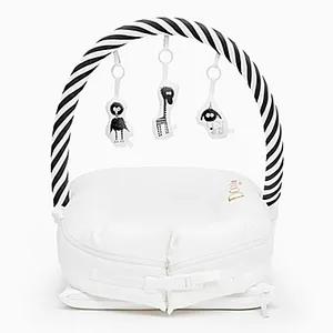 Sleep Head Delux and Toy Arch