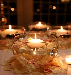 Set of 1 Statement Electric Floating Candle 3”