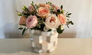Sophisticated Modern/Minimalist Vase (4 in tall, 6 in wide)