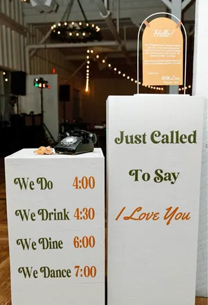 Romantic Two White Stands
