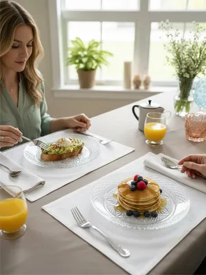 Clear Dinner Plates