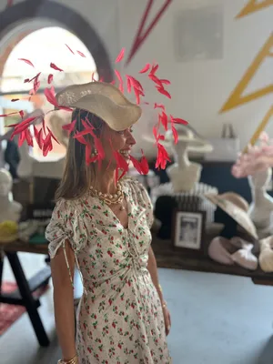 Naomi 2 (Gold and Red)