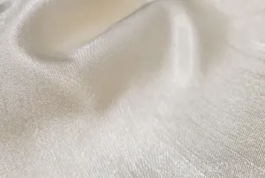 Tablecloth | 120' Round Ivory Majestic