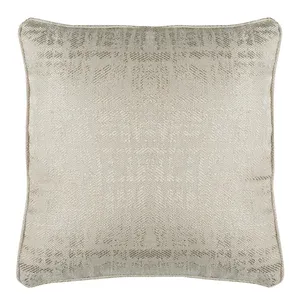 No. 18 Throw Pillow