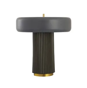 Table Lamp No. 90
