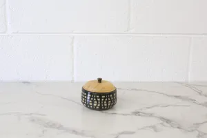 Artifact Container