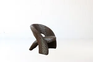 AMANDA Roar Accent Chair