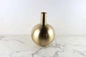 Vase No. 134