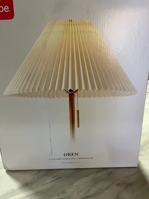 AMANDA No. 52 Floor Lamp