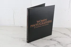 LB - Women Photographers