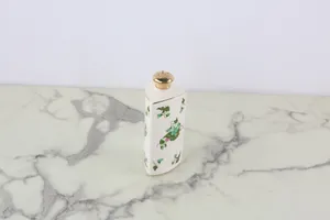 Kitchenware No. 77