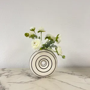 Vase No. 186 (M)