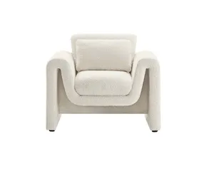 AMANDA M Accent Chair