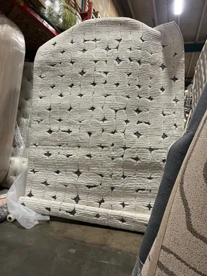 AMANDA Rug No. 60 ( 5 x 8)