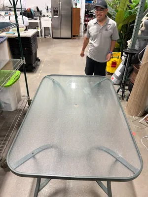 AMANDA OUTDOOR Glass Angel Table