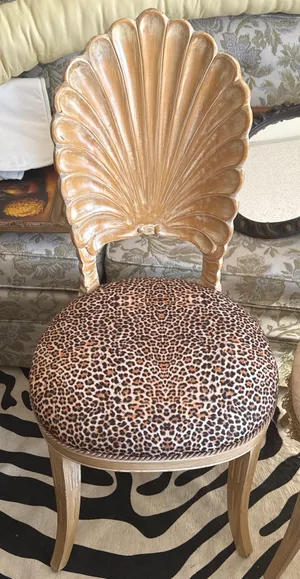 AMANDA Leopard Groto Dining Chair
