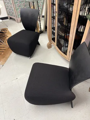 AMANDA Black Ice Cube Chair
