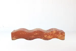 AMANDA Cheeto Bench