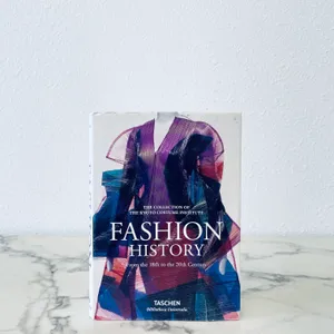 SB - Fashion History