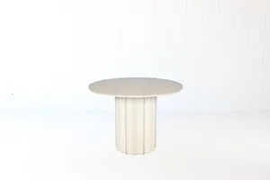AMANDA Ziggy Dining Table