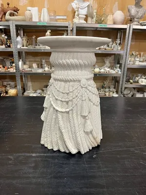 AMANDA Tassel Accent Table