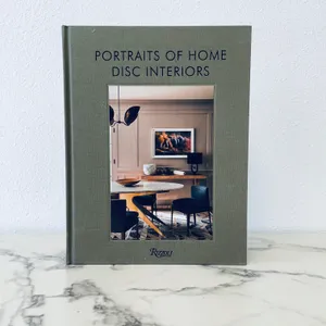 LB - Portraits of Home Disc Interiors
