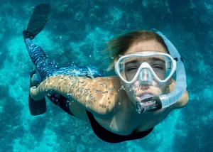 Viator Snorkel Set and Wetsuit + Security deposit 