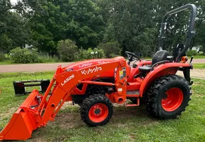 Kubota L2502 Tractor with Loader